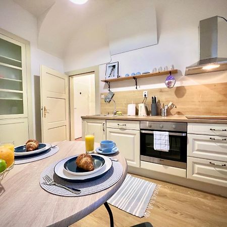 Elegant Apartment In Kösice Dış mekan fotoğraf