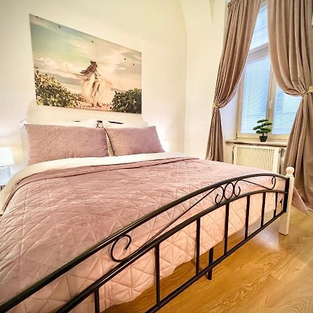 Elegant Apartment In Kösice Dış mekan fotoğraf